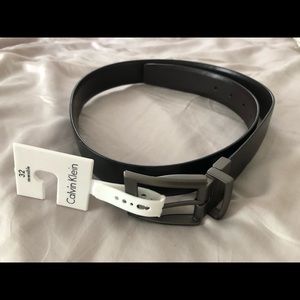 Calvin Klein Reversible Belt, NWT, Sz 32